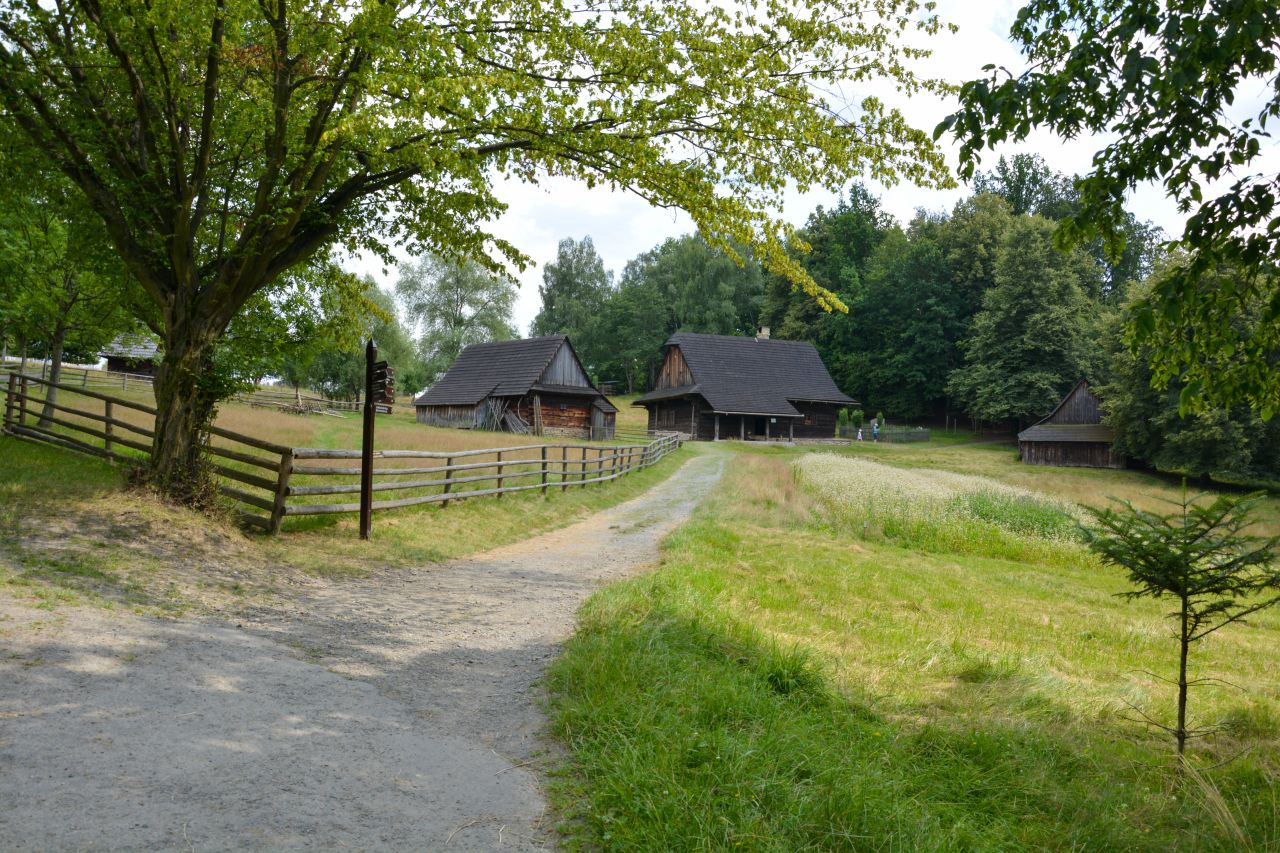 Výprava do světa pohádek. Vydejte se na místa, kde se proháněli princové i čerti