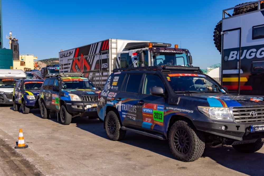 Czech Samurais team: Odlétáme na Dakar Classic 2025