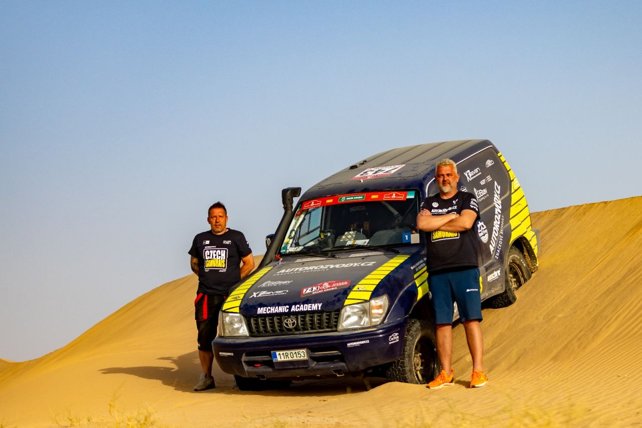 Ondřej Martinec rozjel Dakar Classic osmatřicátým místem.