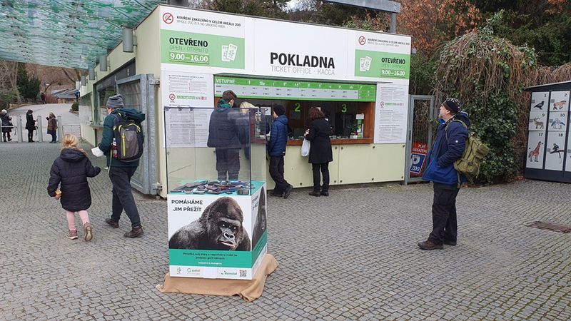 Starý mobil jako dětská vstupenka do Zoo Praha 31.1.2025